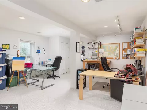 Other - 5422 Heredity Ln, Gainesville, VA 20155 photo 8 of 9