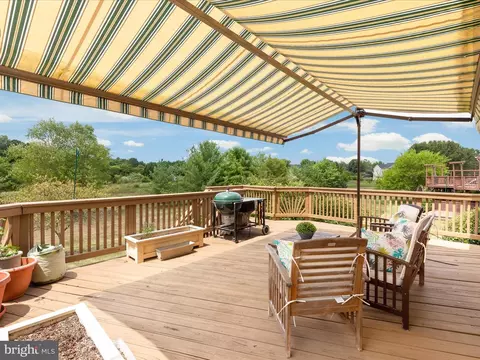 Exterior - 5422 Heredity Ln, Gainesville, VA 20155 photo 3 of 12