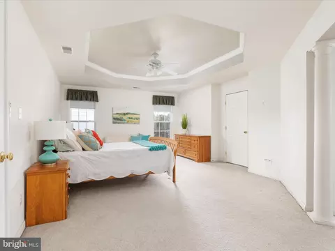 Bedroom - 5422 Heredity Ln, Gainesville, VA 20155 photo 5 of 7