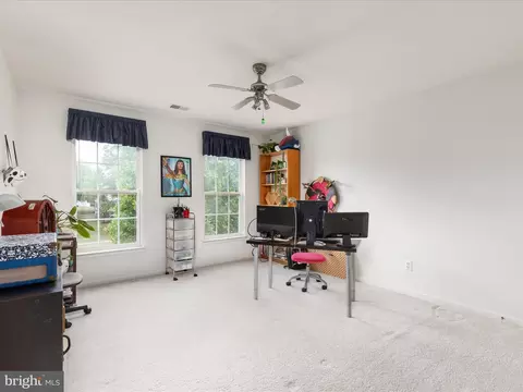 Bedroom - 5422 Heredity Ln, Gainesville, VA 20155 photo 1 of 7
