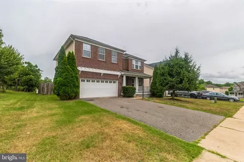 4286 Meyers Rd, Triangle, VA 22172
