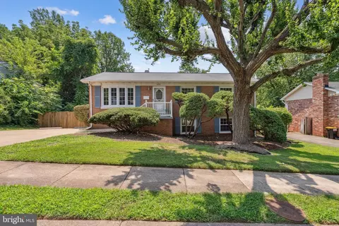 14741 Darbydale Ave, Woodbridge, VA 22193