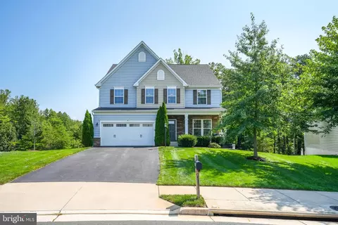 12921 Hoadly Manor Dr, Manassas, VA 20112