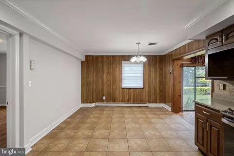 4171 Eby Dr, Dumfries, VA 22026 photo 13