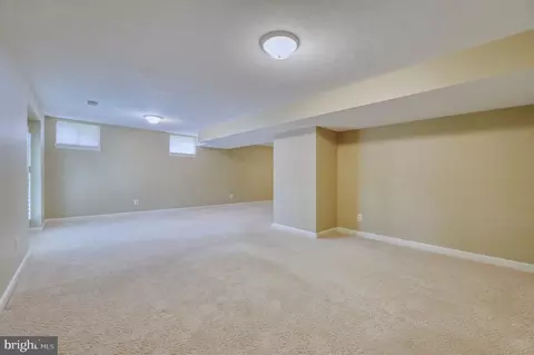 4317 Marhalt Pl, Dumfries, VA 22025 photo 38
