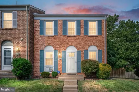 3042 Seminole Rd, Woodbridge, VA 22192