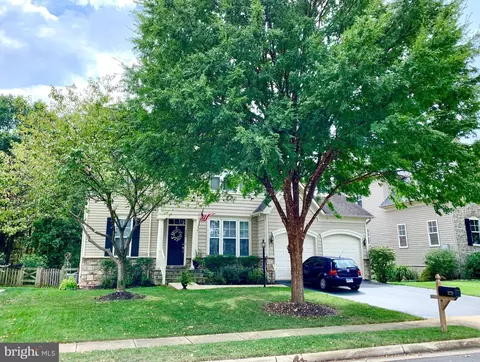9054 Roaring Spring Loop, Bristow, VA 20136