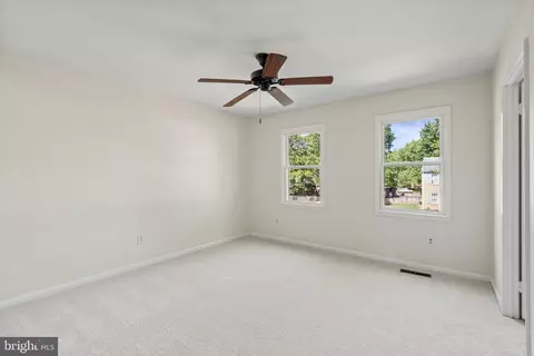7435 Sabin Dr, Manassas, VA 20109 photo 22