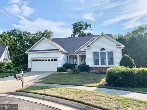 13664 Paddock Ct, Gainesville, VA 20155