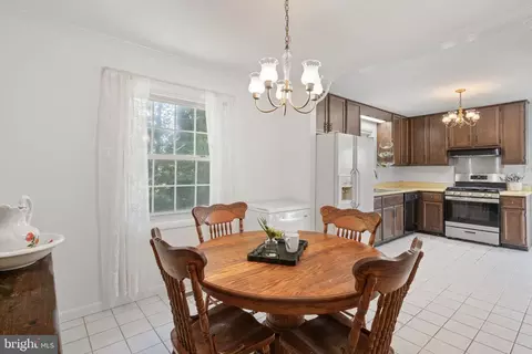 11813 Cornwell Dr, Manassas, VA 20112 photo 8