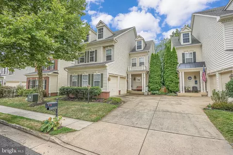 14913 Southern Crossing St, Haymarket, VA 20169