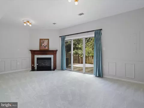 7359 Saint Thomas Loop, Manassas, VA 20109 photo 28