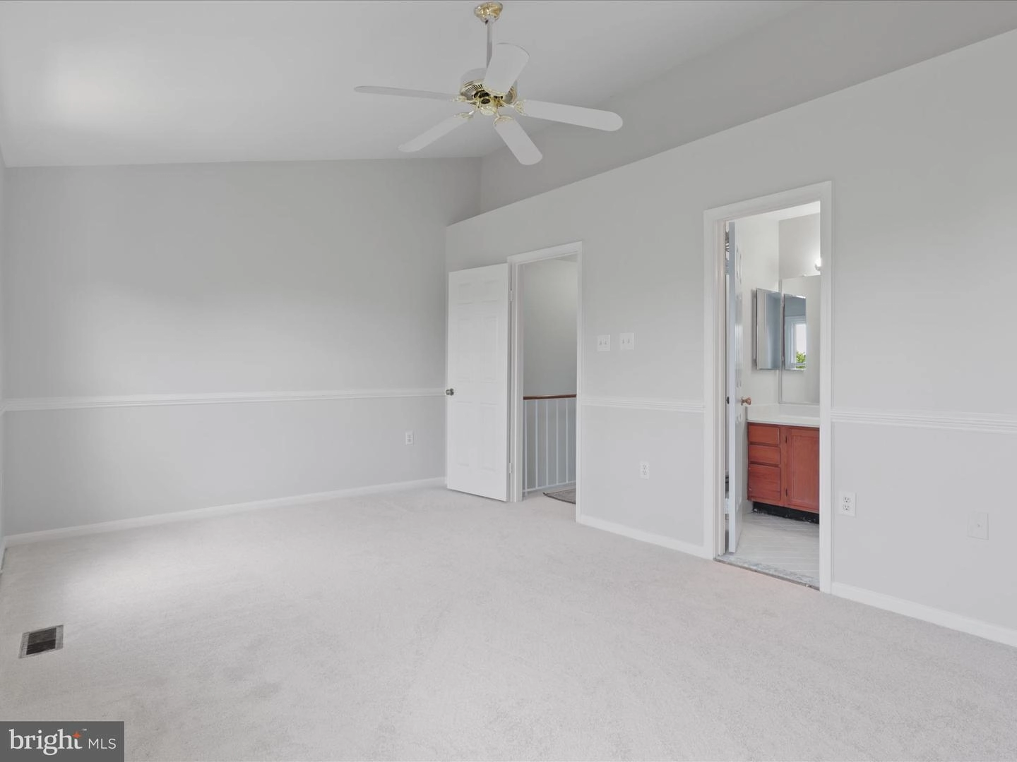 7359 Saint Thomas Loop, Manassas, VA 20109 photo 21