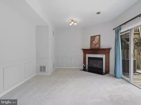 7359 Saint Thomas Loop, Manassas, VA 20109 photo 31