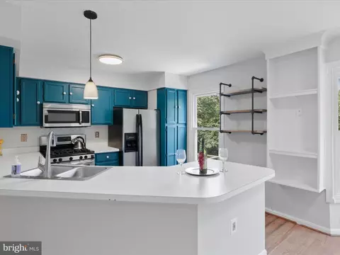 7359 Saint Thomas Loop, Manassas, VA 20109 photo 11