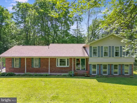 12509 Nokesville Rd, Nokesville, VA 20181