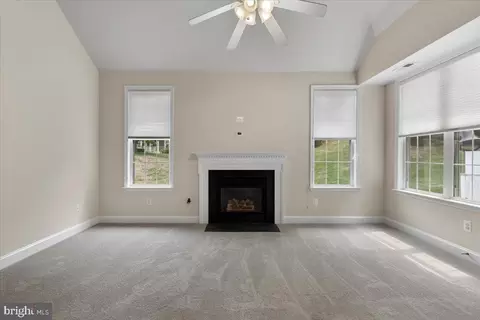 6984 Walnut Hill Dr, Gainesville, VA 20155 photo 19