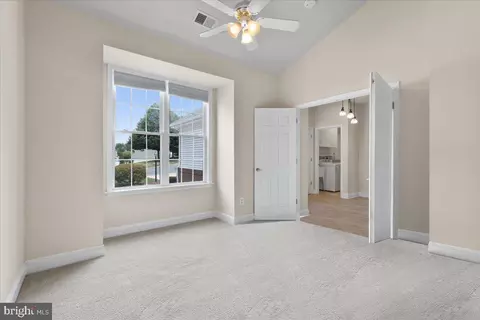 6984 Walnut Hill Dr, Gainesville, VA 20155 photo 34