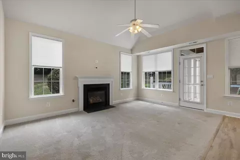 6984 Walnut Hill Dr, Gainesville, VA 20155 photo 21