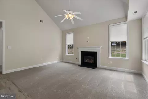 6984 Walnut Hill Dr, Gainesville, VA 20155 photo 20
