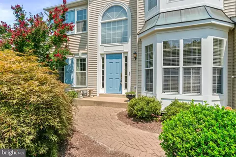Other - 2884 Nicely Ct, Dumfries, VA 22026 photo 1 of 27