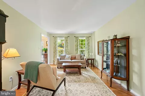 Other - 2884 Nicely Ct, Dumfries, VA 22026 photo 6 of 27