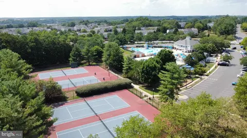 View/Area - 2884 Nicely Ct, Dumfries, VA 22026 photo 2 of 2