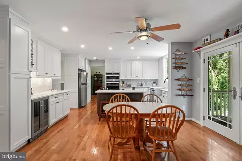 Kitchen - 2884 Nicely Ct, Dumfries, VA 22026 photo 5 of 5