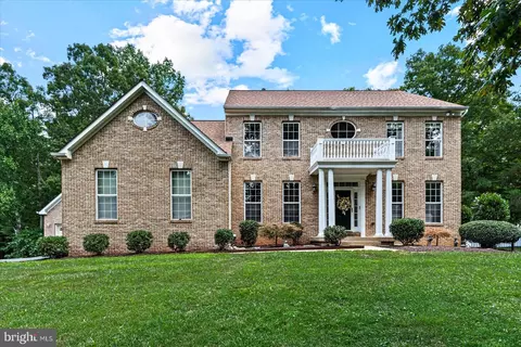14067 Aris Ct, Woodbridge, VA 22193