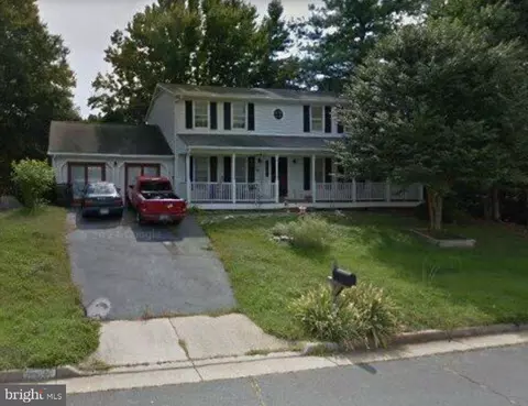 14715 Stratford Dr, Woodbridge, VA 22193