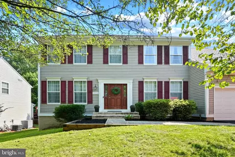6404 Tinkling Springs Ct, Manassas, VA 20112