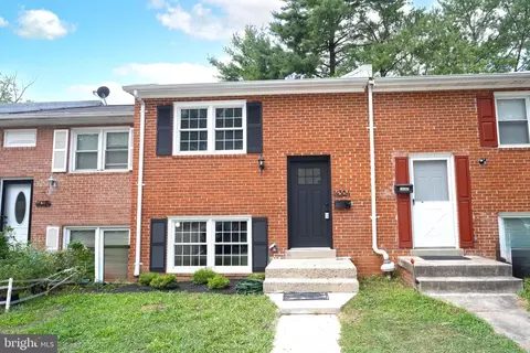 14384 Berkshire Dr, Woodbridge, VA 22193