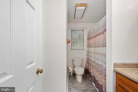 18332 Cato Ct, Triangle, VA 22172 photo 24