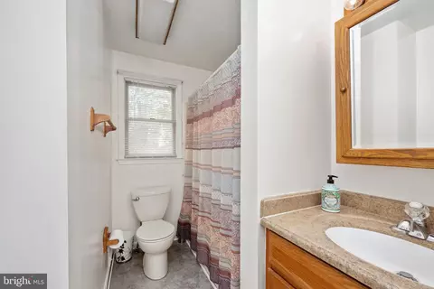 18332 Cato Ct, Triangle, VA 22172 photo 23