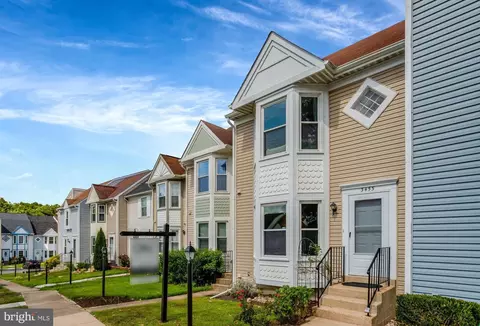 3453 Caledonia Cir, Woodbridge, VA 22192