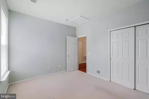 Bedroom - 16149 Dancing Leaf Pl, Dumfries, VA 22025 photo 4 of 5