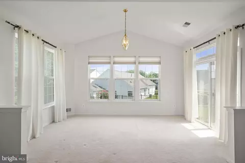 Living - 16149 Dancing Leaf Pl, Dumfries, VA 22025 photo 9 of 9