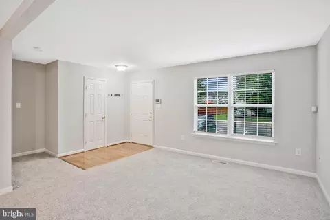 17366 Sligo Loop, Dumfries, VA 22026 photo 4