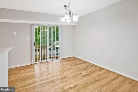 17366 Sligo Loop, Dumfries, VA 22026 photo 9