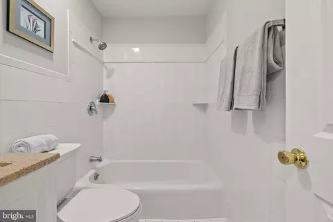 9811 Lomond Dr, Manassas, VA 20109 photo 24