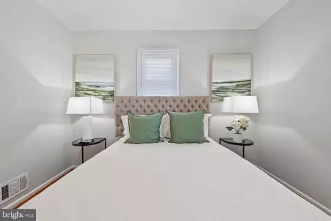 9811 Lomond Dr, Manassas, VA 20109 photo 19
