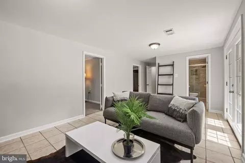 9811 Lomond Dr, Manassas, VA 20109 photo 29