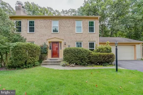 3064 Shagwood Ct, Woodbridge, VA 22192