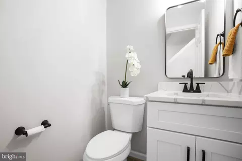 5249 Spring Branch Blvd, Dumfries, VA 22025 photo 4