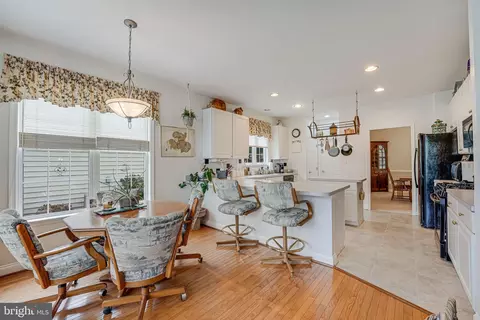6717 Buglecall Pl, Gainesville, VA 20155 photo 12