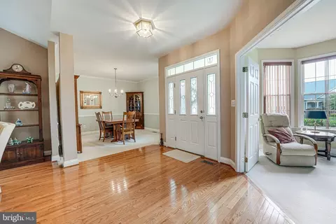 6717 Buglecall Pl, Gainesville, VA 20155 photo 5