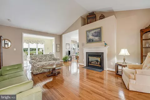 6717 Buglecall Pl, Gainesville, VA 20155 photo 6