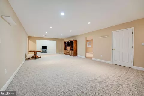 6717 Buglecall Pl, Gainesville, VA 20155 photo 27