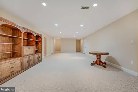 6717 Buglecall Pl, Gainesville, VA 20155 photo 26