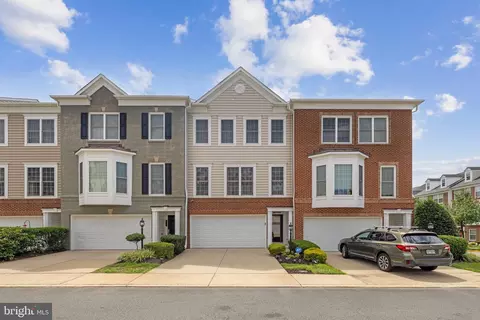 14685 Crossfield Way, Woodbridge, VA 22191
